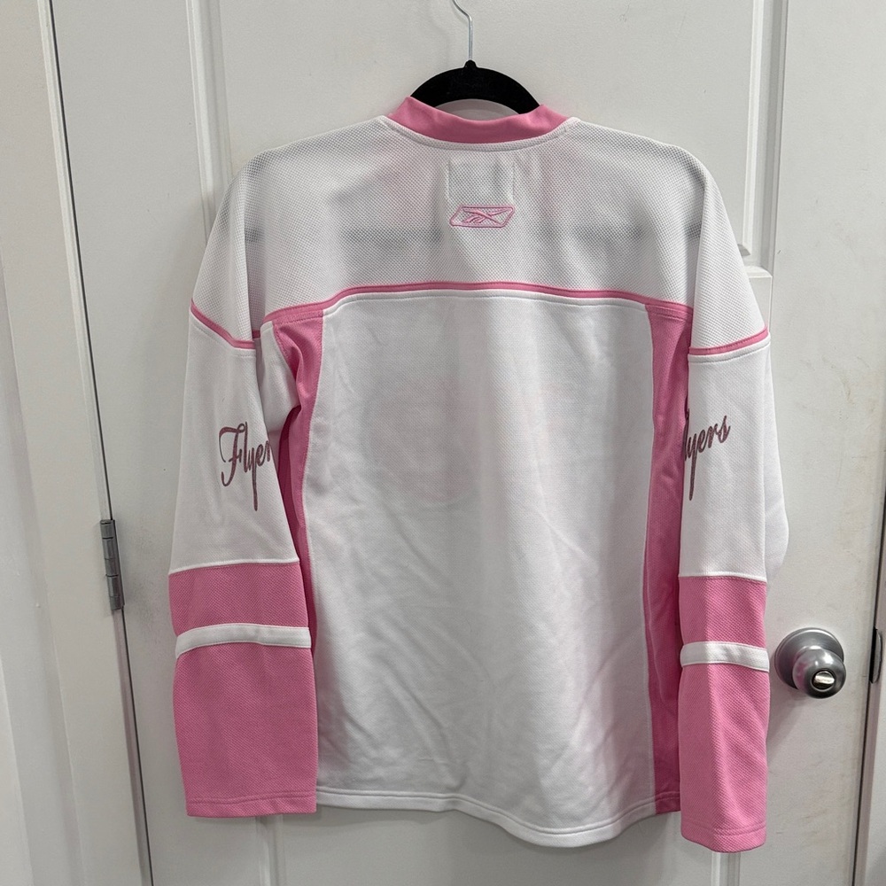 Reebok Pink and White Philadelphia Flyers Hockey Jersey Size‎ Large Ladies - Picture 3 of 4